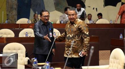 Menteri Desa Wajibkan Kades Pasang Baliho Dana Desa